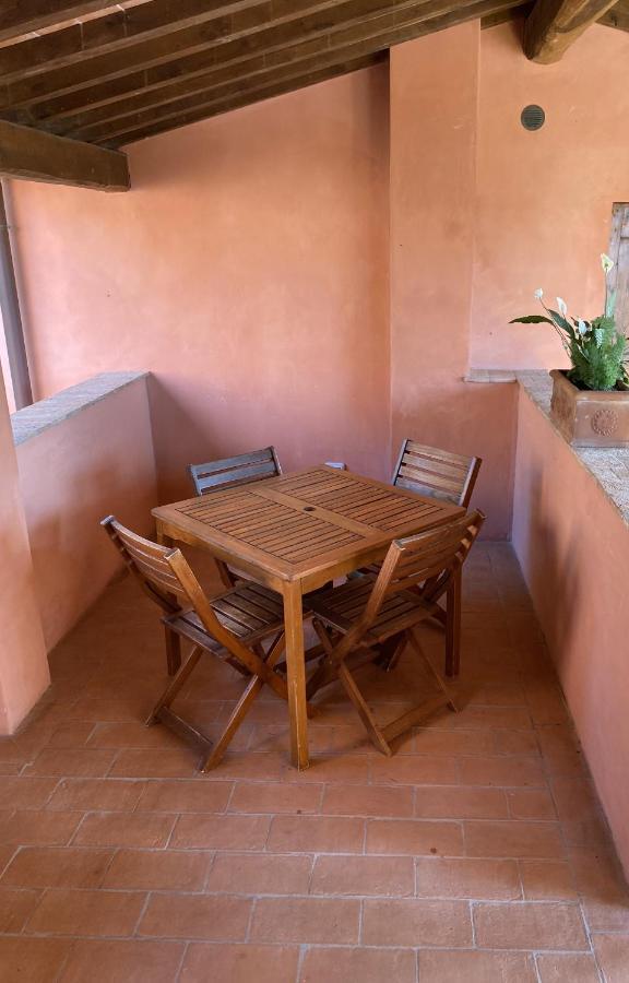 Agriturismo Podere La Casa Palaia Kültér fotó