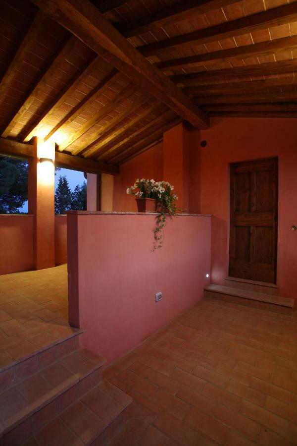 Agriturismo Podere La Casa Palaia Kültér fotó